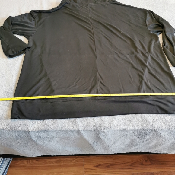 Fabletics ~ Athena Hooded Pullover II ~ Coal ~ size 2X - Picture 9 of 9